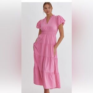 Entro V-neck tiered midi dress size large